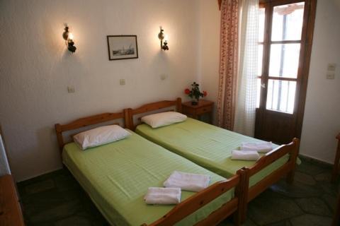Vardiola Apartments Skopelos Zimmer foto
