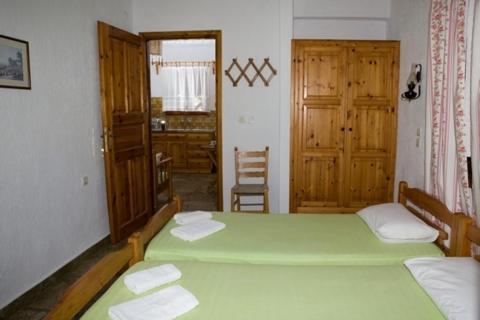 Vardiola Apartments Skopelos Exterior foto